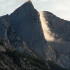 Picos de Europa, beau sommet au-dessus du défilé de la Hermida