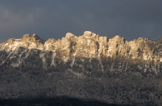 Lever de soleil sur la Chartreuse bien blanche