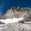 Beau liseret blanc entre les arêtes et le ciel