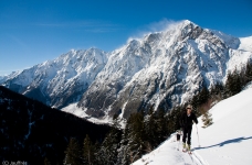 Petit Renaud, montée sud devant le Grand Armet