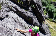 Un peu de grimpe dans la vallée de San Martino mais l'ambiance est vite torride surtout avec ce rocher noir ! 