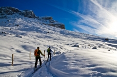 On attaque par la prairie